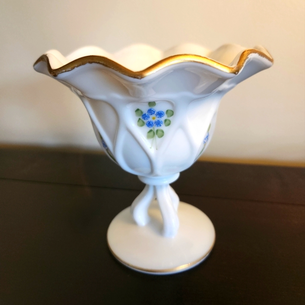 Westmoreland Glass Ruffled Top Compote